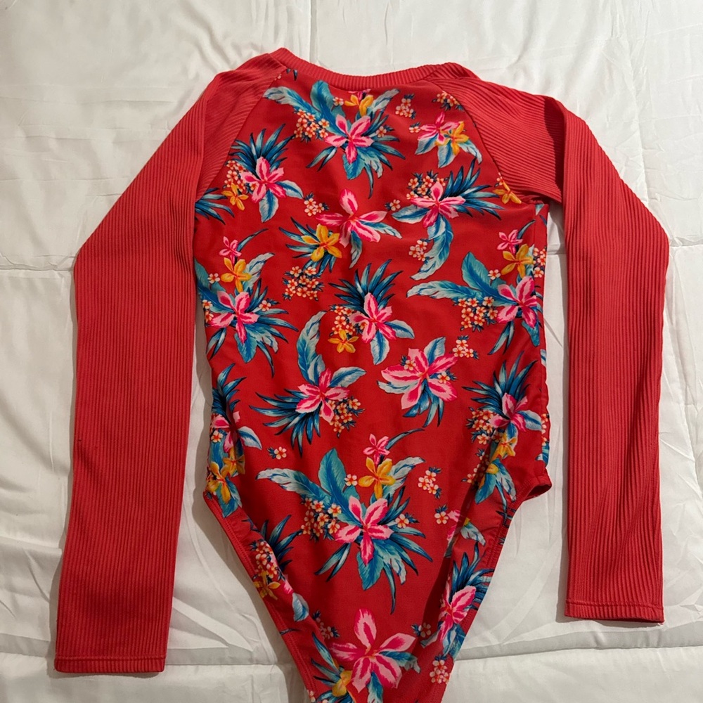 Preloved coral Floral Long Sleeve One-Piece Swimsuit - Picture 2 of 7